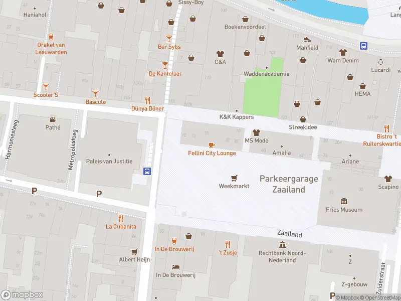 Brandweer met grote spoed naar de Wilhelminaplein in Leeuwarden