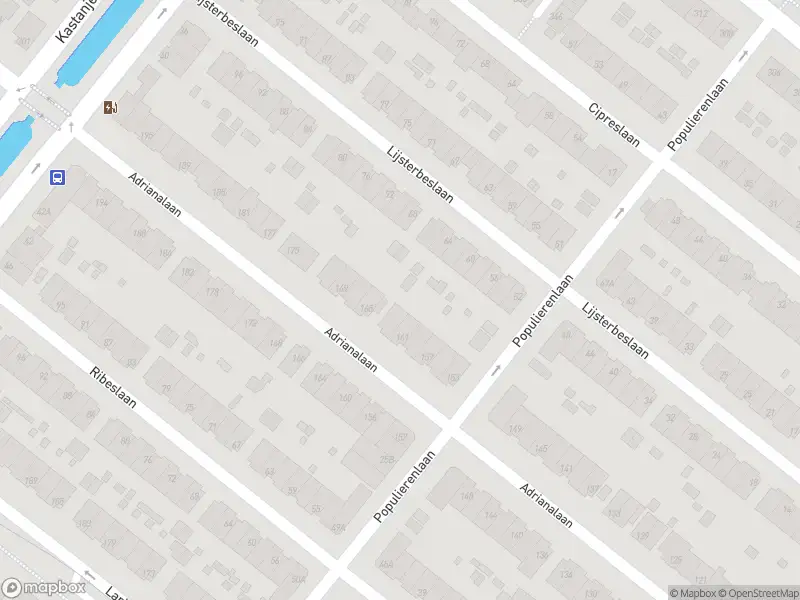 Politie naar de Vergeet-mij-nietstraat in Rotterdam vanwege dier(en) in nood