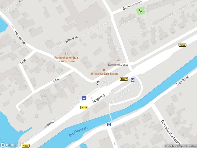 Ambulance met gepaste spoed naar de Parallelweg in Broek in Waterland