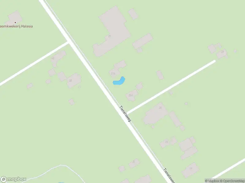 112 melding Brandweer met grote spoed naar de Tienelsweg in Zuidlaren vanwege gebouwbrand