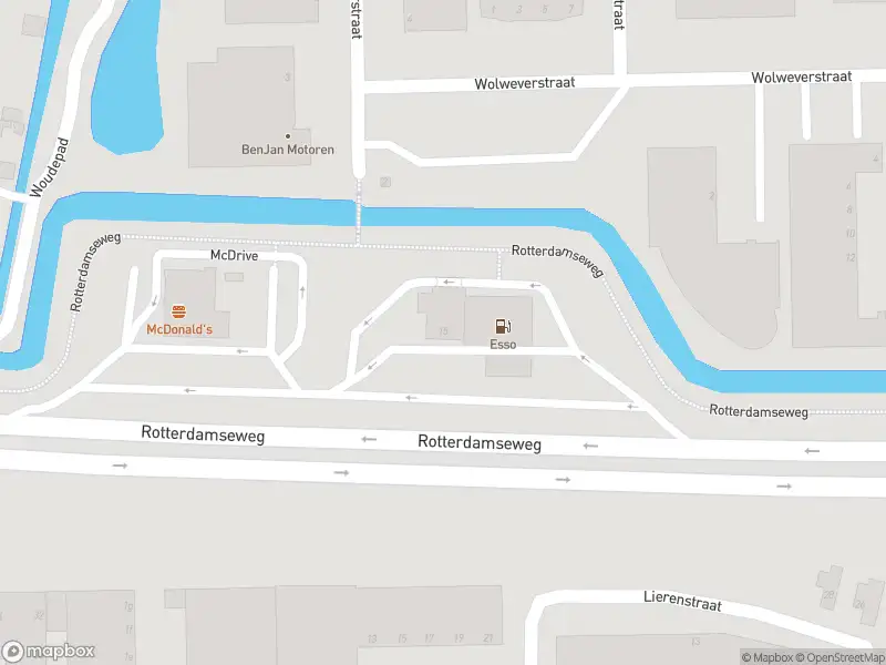 Ambulance met gepaste spoed naar de Rotterdamseweg in Ridderkerk