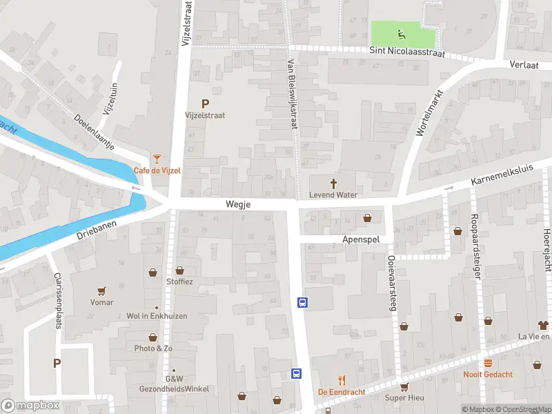 Ambulance naar de Wegje in Enkhuizen