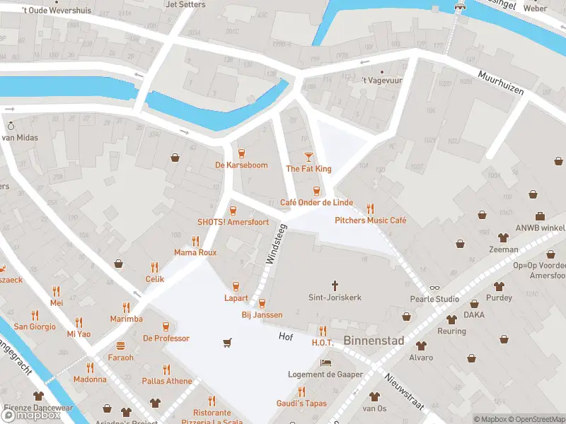 Brandweer met grote spoed naar de Vijver in Amersfoort vanwege gebouwbrand