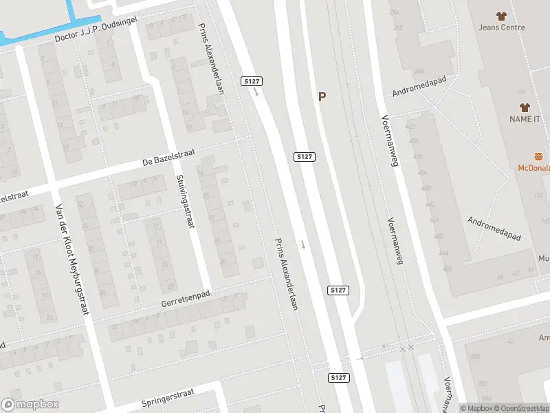 Brandweer met grote spoed naar de Grote Beer in Rotterdam vanwege een liftopsluiting