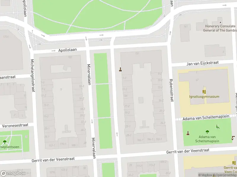 Ambulance met gepaste spoed naar de Titiaanstraat in Amsterdam