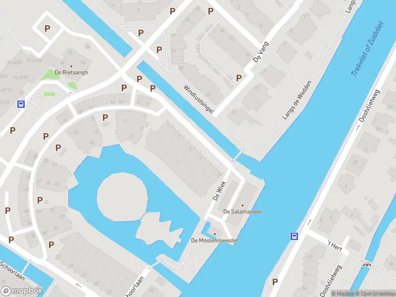 Politie met grote spoed naar de De Wiek in Leidschendam vanwege personen te water