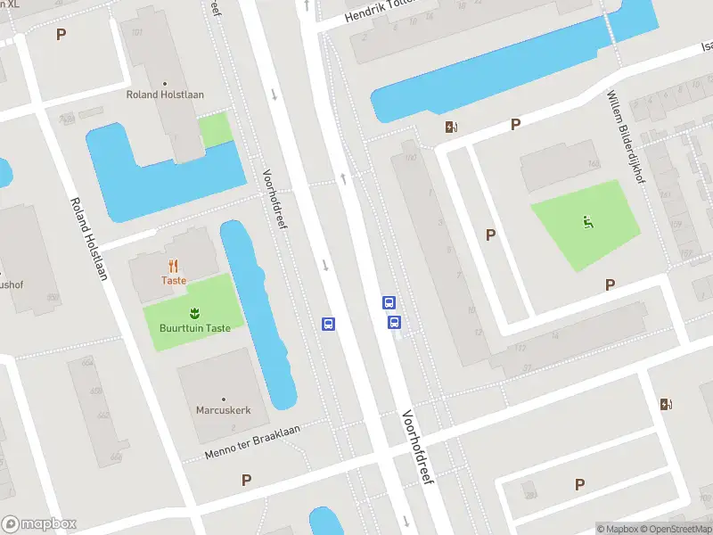 Ambulance met grote spoed naar de Voorhofdreef in Delft