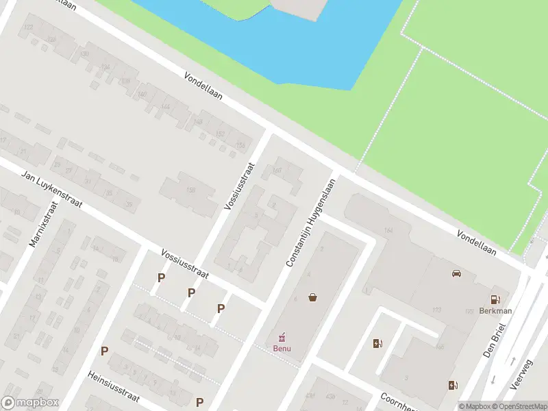 Ambulance met grote spoed naar de Constantijn Huygenslaan in Papendrecht