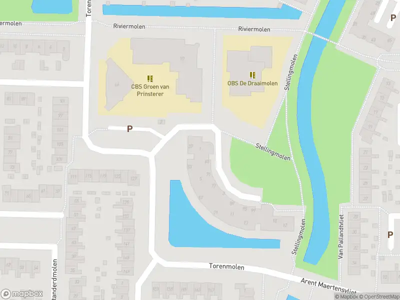 Ambulance met grote spoed naar de Stellingmolen in Barendrecht