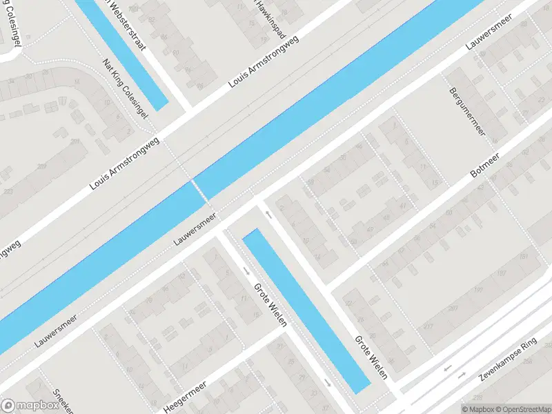 Ambulance met gepaste spoed naar de Lauwersmeer in Rotterdam