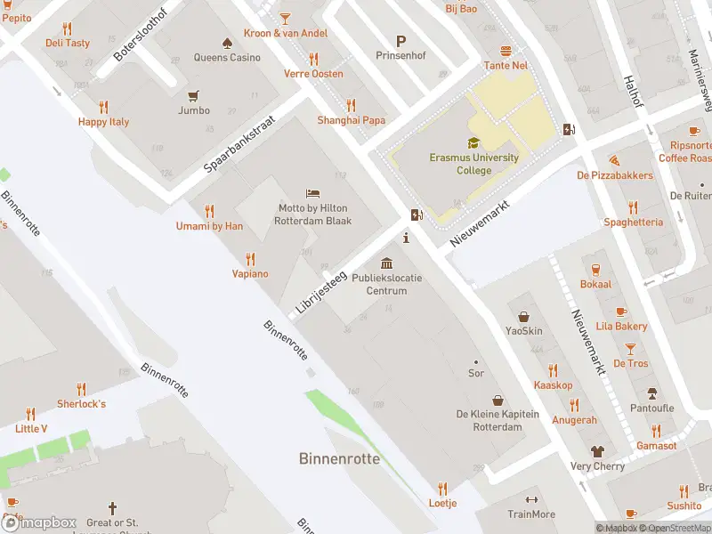 Ambulance met gepaste spoed naar de Librijesteeg in Rotterdam