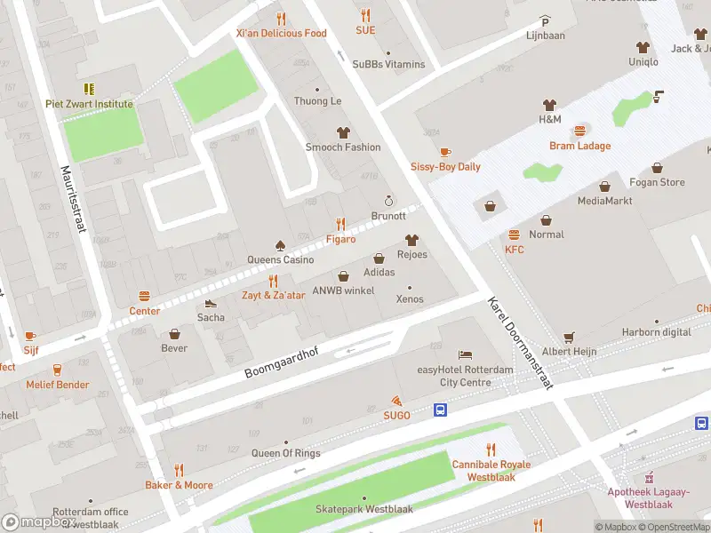 Ambulance met gepaste spoed naar de Oude Binnenweg in Rotterdam