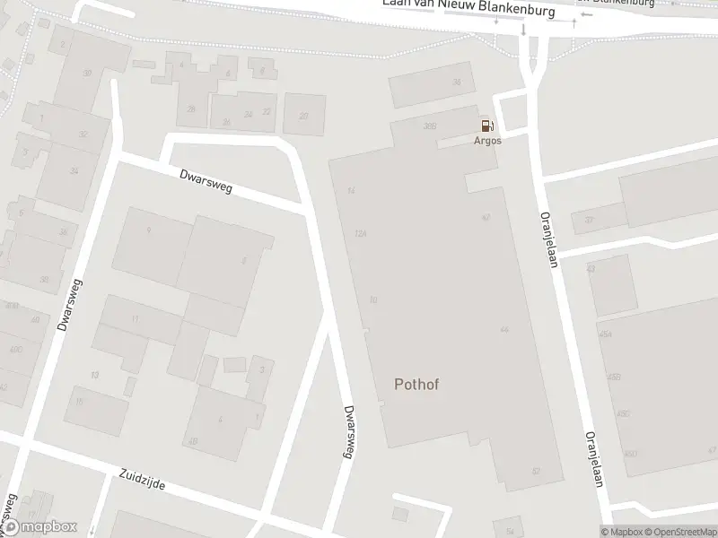 Ambulance met gepaste spoed naar de Dwarspad in Rozenburg