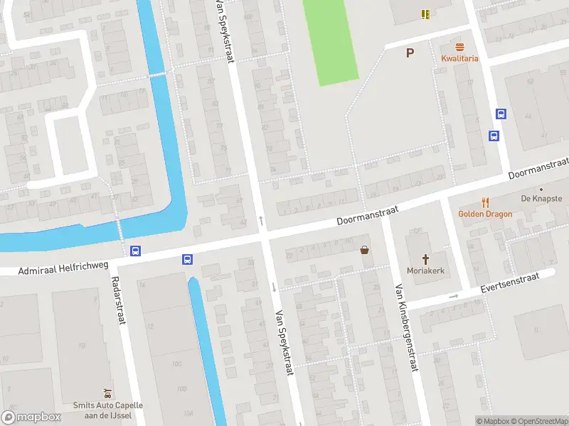 Ambulance met gepaste spoed naar de Doormanstraat in Capelle aan den IJssel