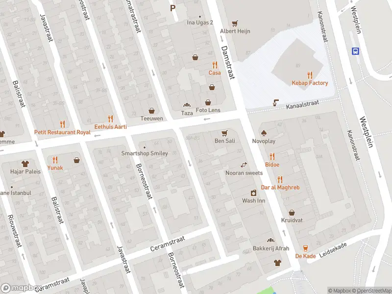 Brandweer met gepaste spoed naar de Damstraat in Utrecht