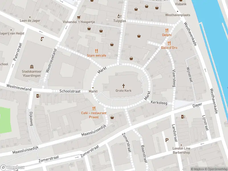 Ambulance met grote spoed naar de Markt in Vlaardingen