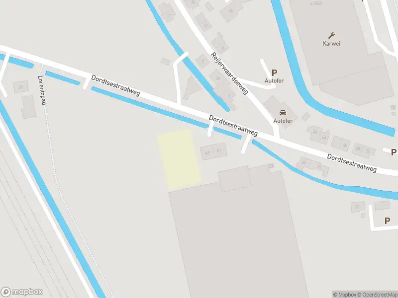 Ambulance met grote spoed naar de Dordtsestraatweg in Barendrecht