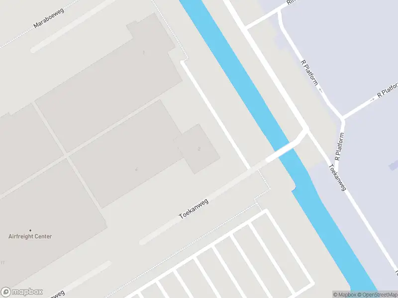 Ambulance met grote spoed naar de Toekanweg in Schiphol