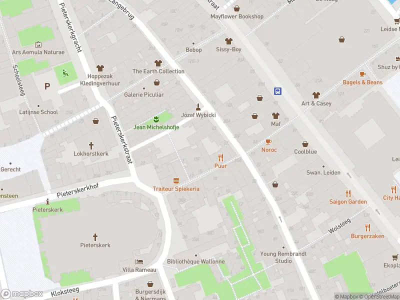 Ambulance met grote spoed naar de Botermarkt in Leiden