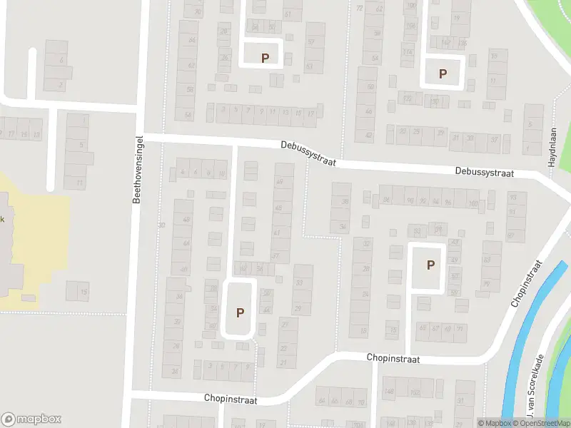 Ambulance met grote spoed naar de Akeleistraat in Alkmaar