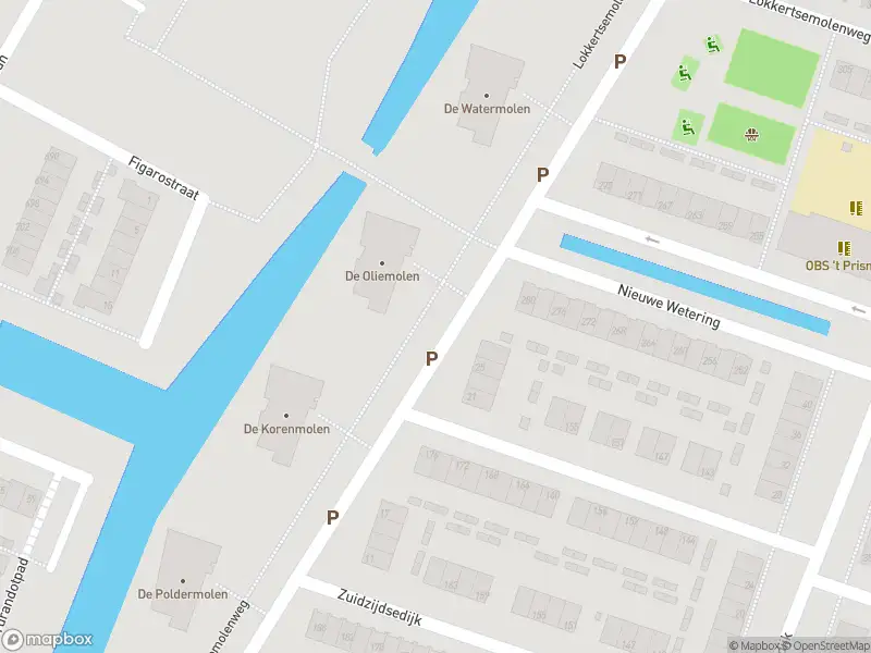 Ambulance met grote spoed naar de Lokkertsemolenweg in Hoogvliet Rotterdam