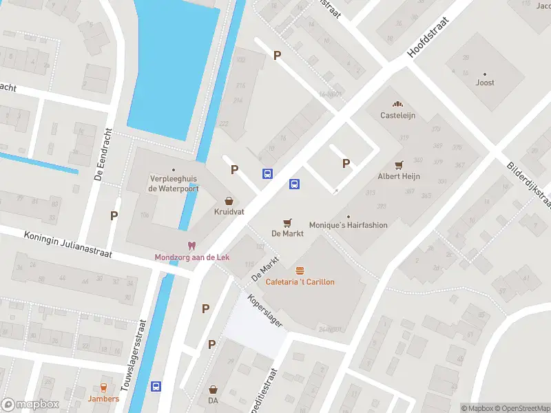 Ambulance met grote spoed naar de De Markt in Krimpen aan de Lek