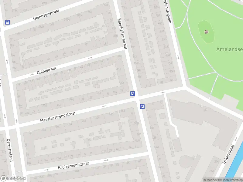 Ambulance met grote spoed naar de Meester Arendstraat in Rotterdam