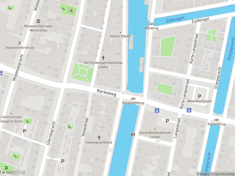 Traumahelikopter met grote spoed naar de Herengracht in Leiden
