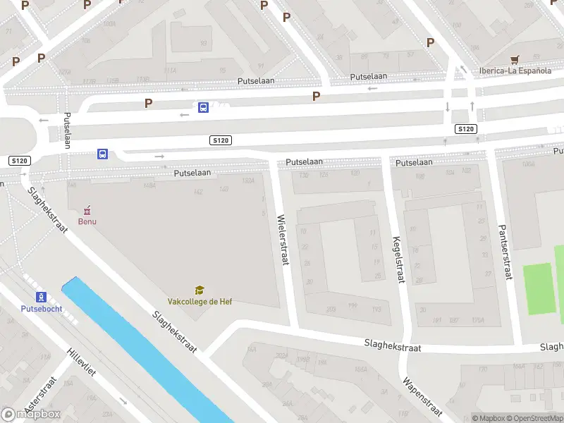 Brandweer met gepaste spoed naar de Wielerstraat in Rotterdam vanwege een buitenbrand