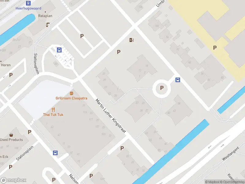 Brandweer met grote spoed naar de Nelson Mandelastraat in Heerhugowaard vanwege middelgrote brand