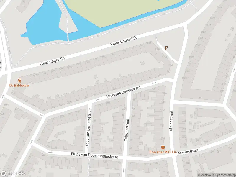 Ambulance met grote spoed naar de Nicolaas Beetsstraat in Schiedam