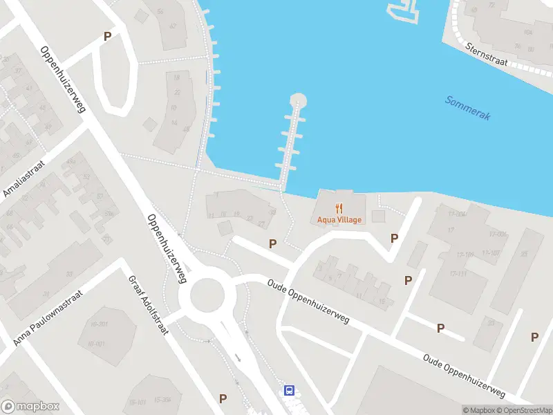 Politie met grote spoed naar de De Schilkampen in Sneek vanwege personen te water