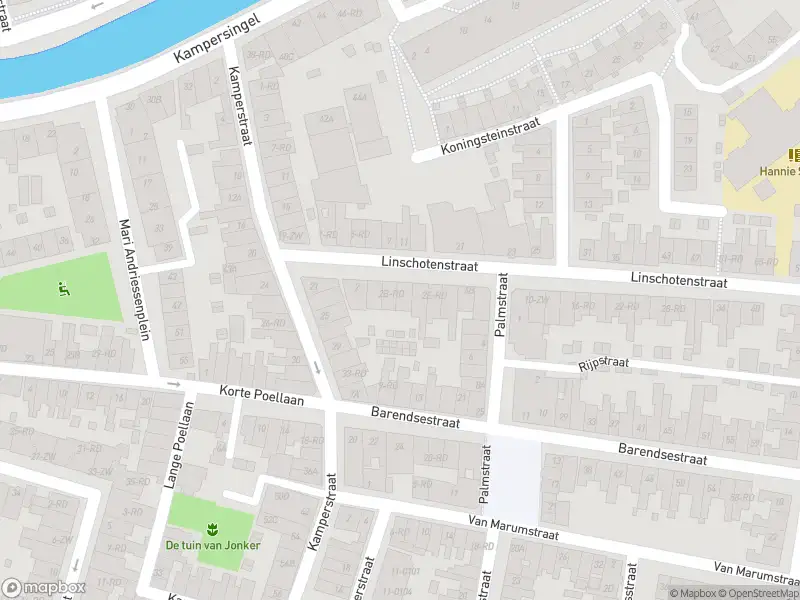 Ambulance met grote spoed naar de Barendsestraat in Haarlem