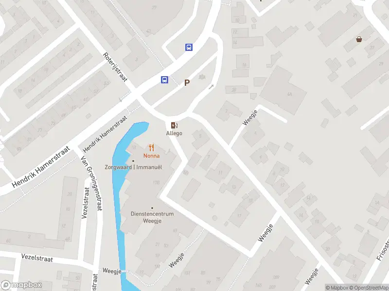 Ambulance met grote spoed naar de Weegje in 's-Gravendeel