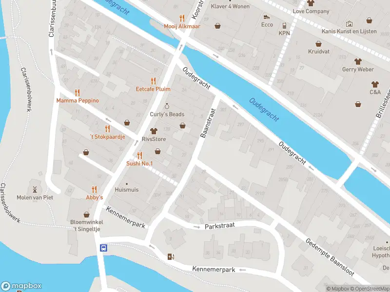 Ambulance naar de Baanstraat in Alkmaar