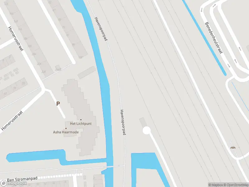 Ambulance met grote spoed naar de Spinozaweg in Rotterdam