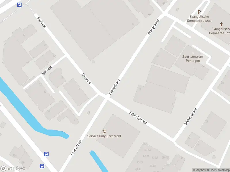 Ambulance met grote spoed naar de Ploegstraat in Dordrecht