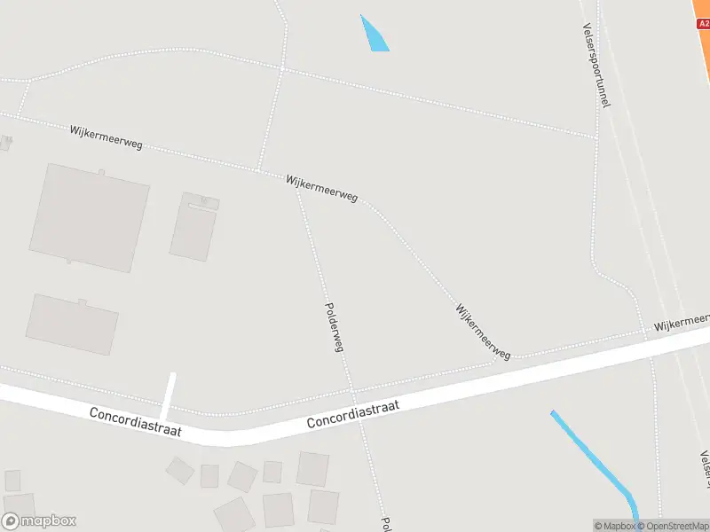 Ambulance met gepaste spoed naar de Wijkermeerweg in Velsen-Noord