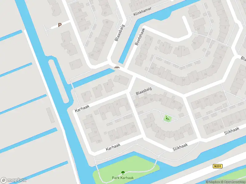 Ambulance met grote spoed naar de Karhaak in Nieuwkoop