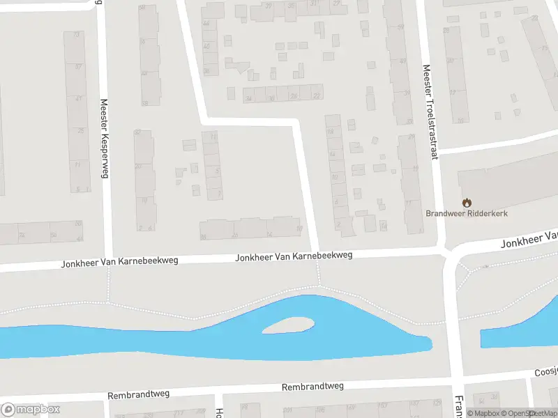 Ambulance met grote spoed naar de Mr. Thorbeckestraat in Ridderkerk