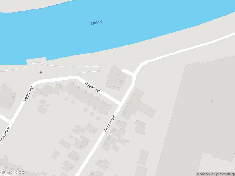 Ambulance met grote spoed naar de Osenzicht in Linne