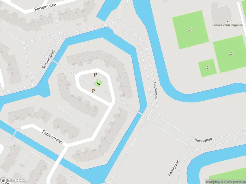 Ambulance met gepaste spoed naar de Papiermolen in Capelle aan den IJssel