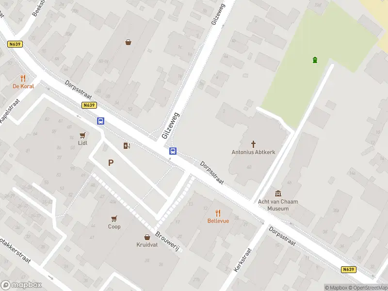 Politie met grote spoed naar de Dorpsstraat in Chaam vanwege letsel