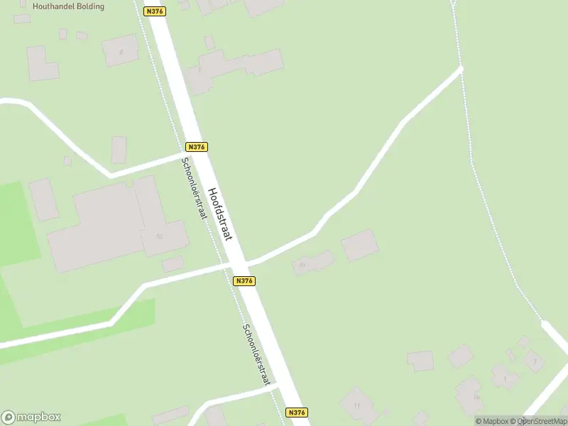 Brandweer en politie met grote spoed naar de Hoofdstraat in Schoonloo vanwege grote brand