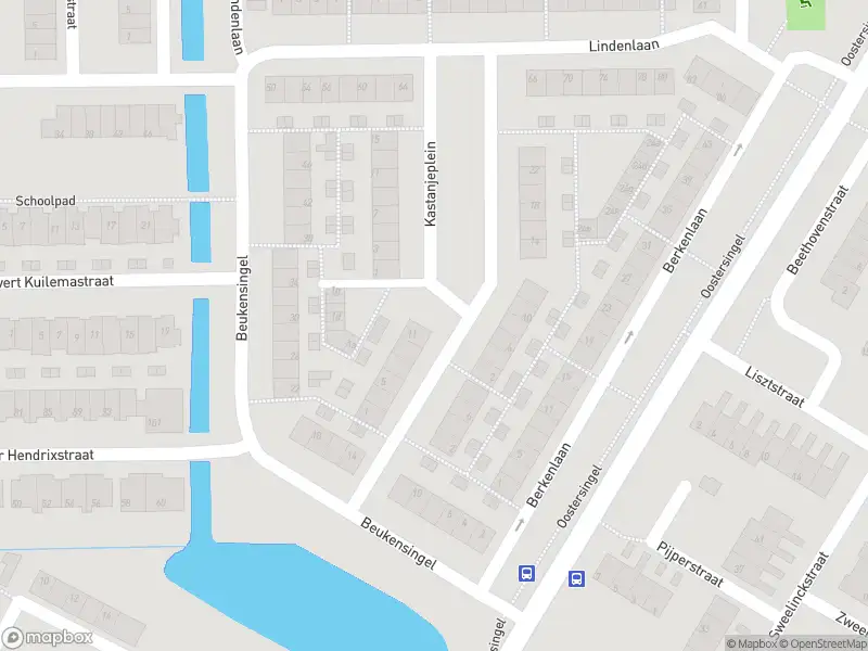 Ambulance met gepaste spoed naar de Kastanjeplein in Berkel en Rodenrijs