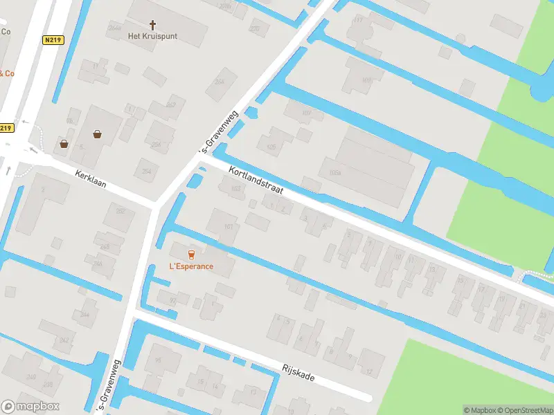 Ambulance met grote spoed naar de Kortlandstraat in Nieuwerkerk aan den IJssel