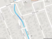 Brandweer met grote spoed naar de Molenweg in Nijeveen vanwege gebouwbrand