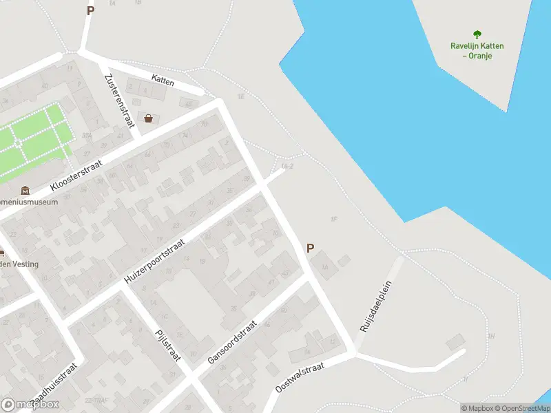Brandweer met gepaste spoed naar de Oostwalstraat in Naarden