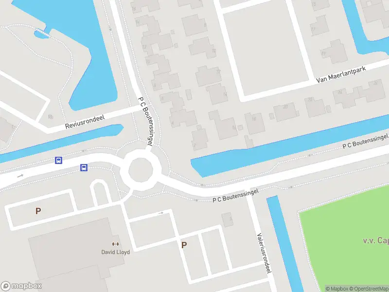 Ambulance naar de P C Boutenssingel in Capelle aan den IJssel
