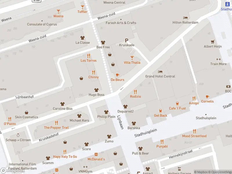 Ambulance naar de Kruiskade in Rotterdam